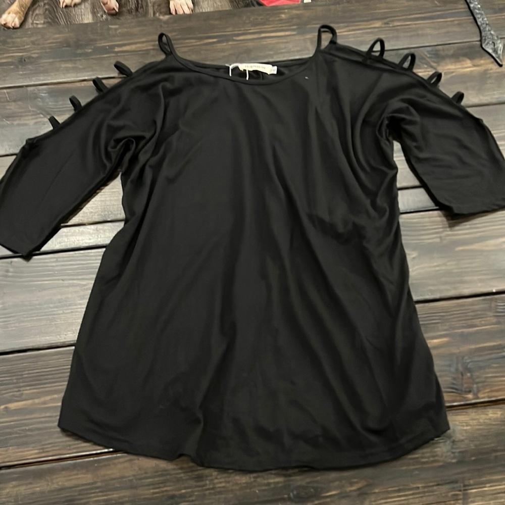 BLACK shirt with open shoulders